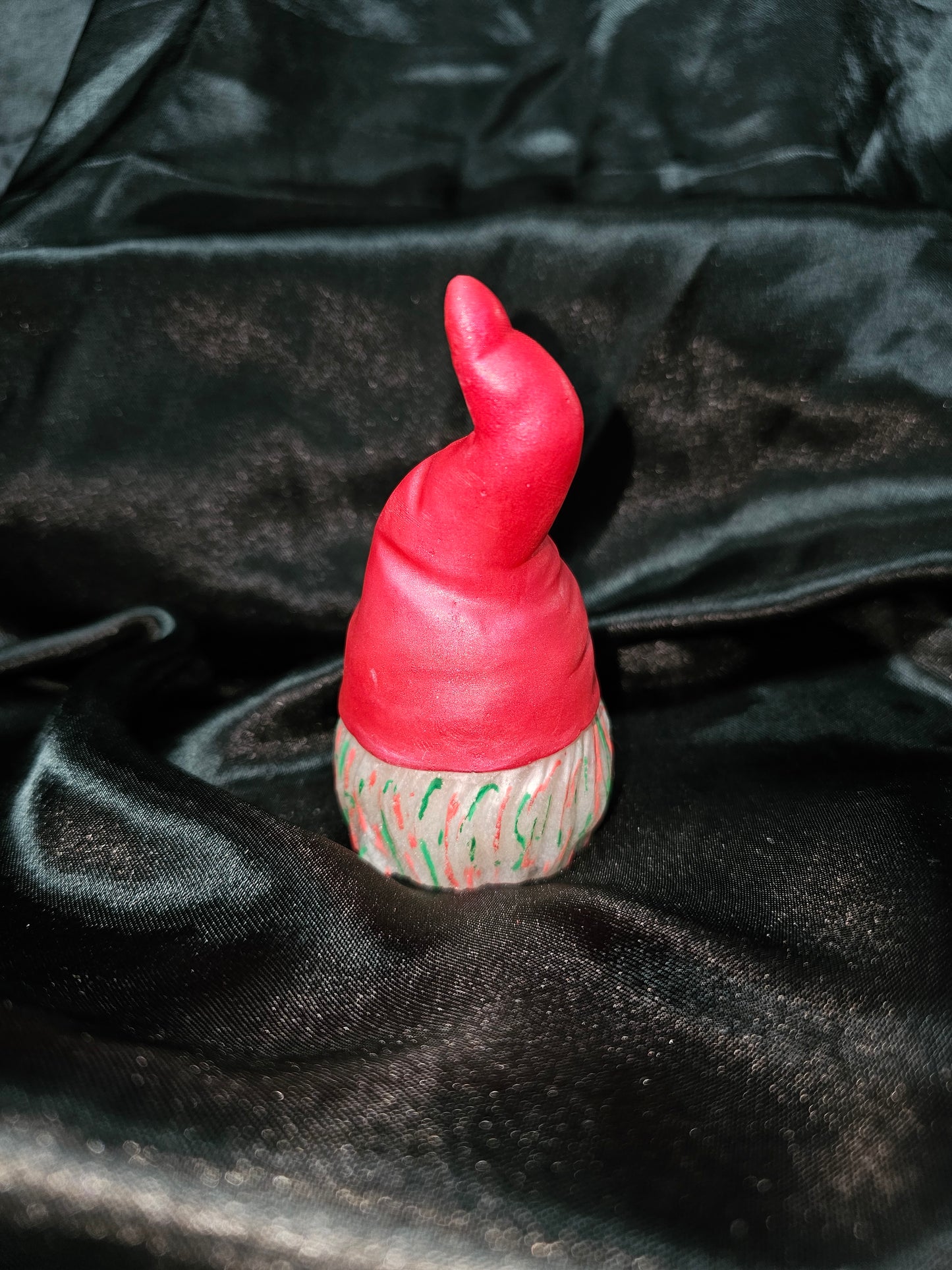 Resin Gnome Red & Green